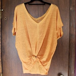 Eileen Fisher Linen Top, Size Medium, in Mustard